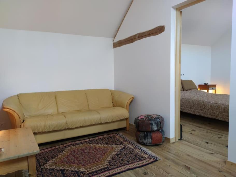 Superbe Appartement Dans Charmant Corps De Ferme Acheres-la-Foret Экстерьер фото