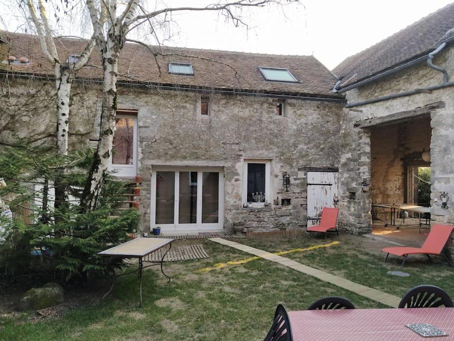 Superbe Appartement Dans Charmant Corps De Ferme Acheres-la-Foret Экстерьер фото